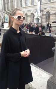 london fashion week fille lunette entiere