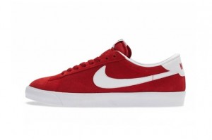 nike-tennis-classic-ac-gym-red-1