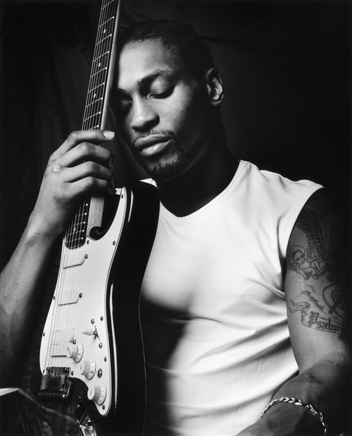 DAngelo+wguitar