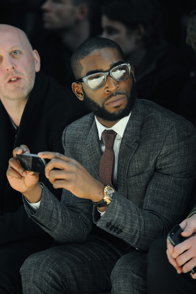 Tinie+Tempah+Burberry+Prorsum+Front+Row+Milan+_G08lqgeNtFl