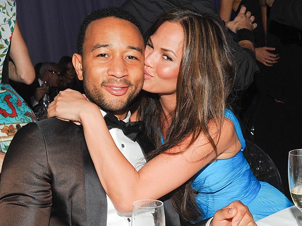 chrissy-teigen- john legend 00