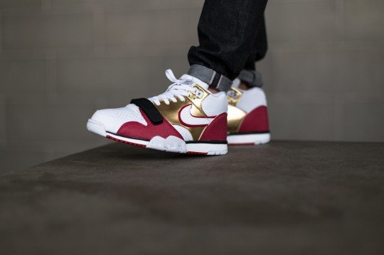 Nike-Air-Trainer-1-Jerry-Rice-4-540x359