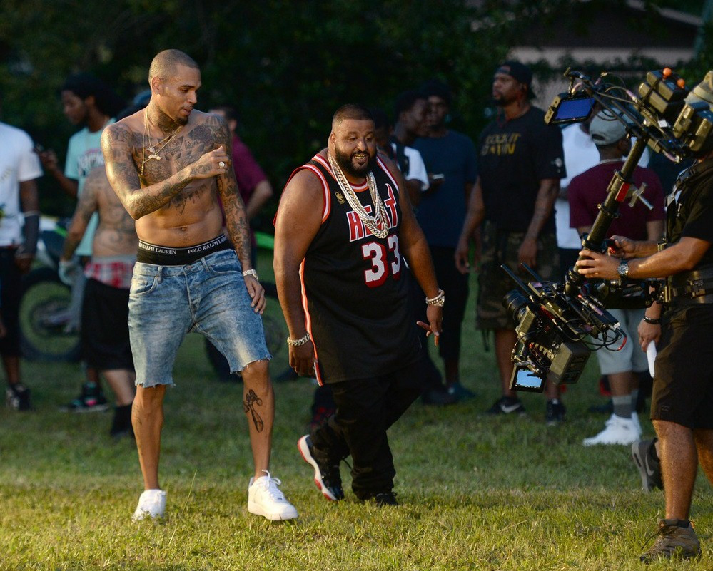 DJ KHALED x CHRIS BROWN, AUGUST ALSINA & FETTY WAP – GOLD SLUGS – DA VIBE