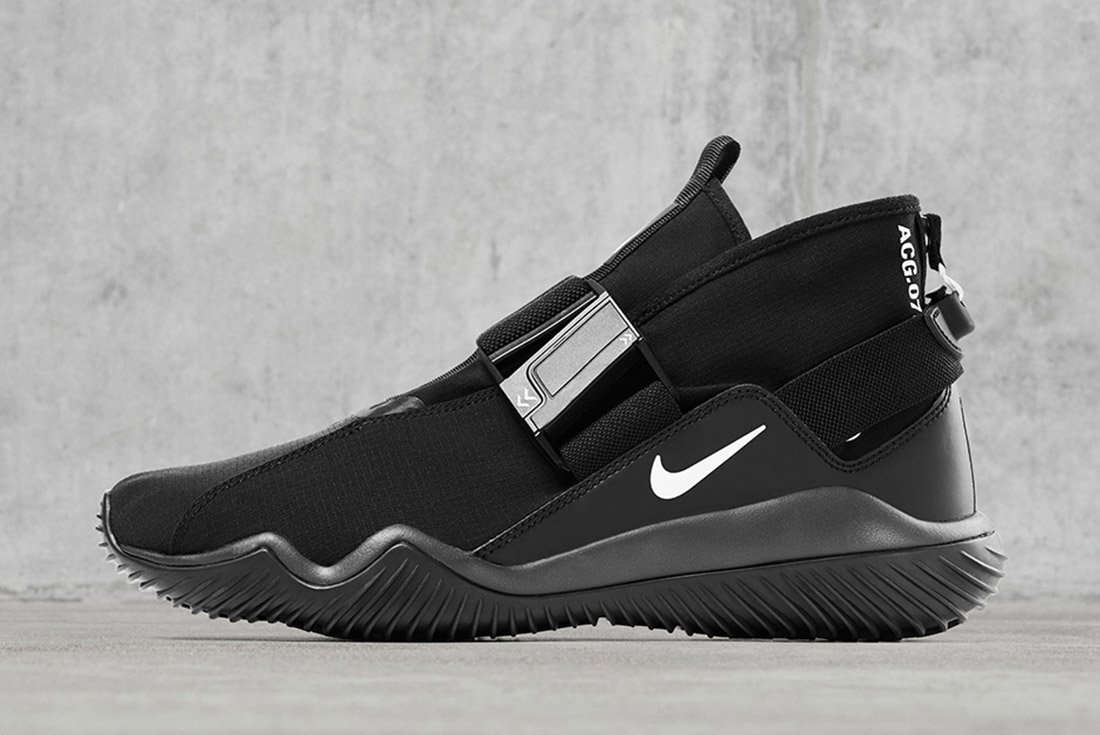 MATERIAL-MATTERS-NIKE-ACG-TECH-07-KMTR-BLACK